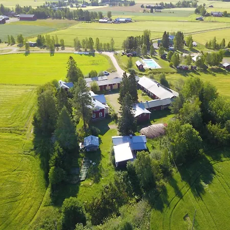 ゲストハウス Maentylaen Tila 3*